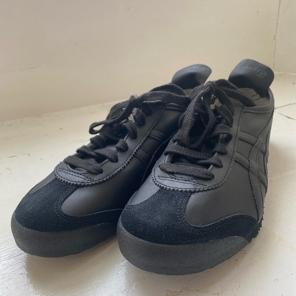 Onitsuka Tiger - Mexico 66 Black/Black 7.5 Brand New - Never Worn! - Picture 4 of 11